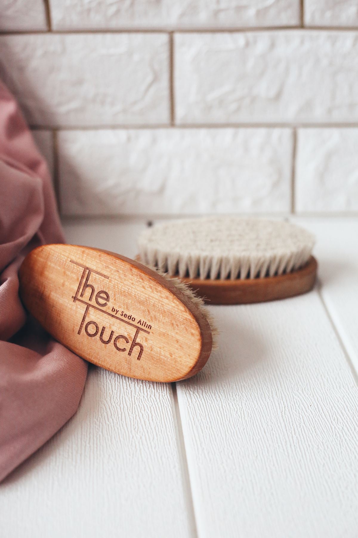 The Touch Horsehair Brush